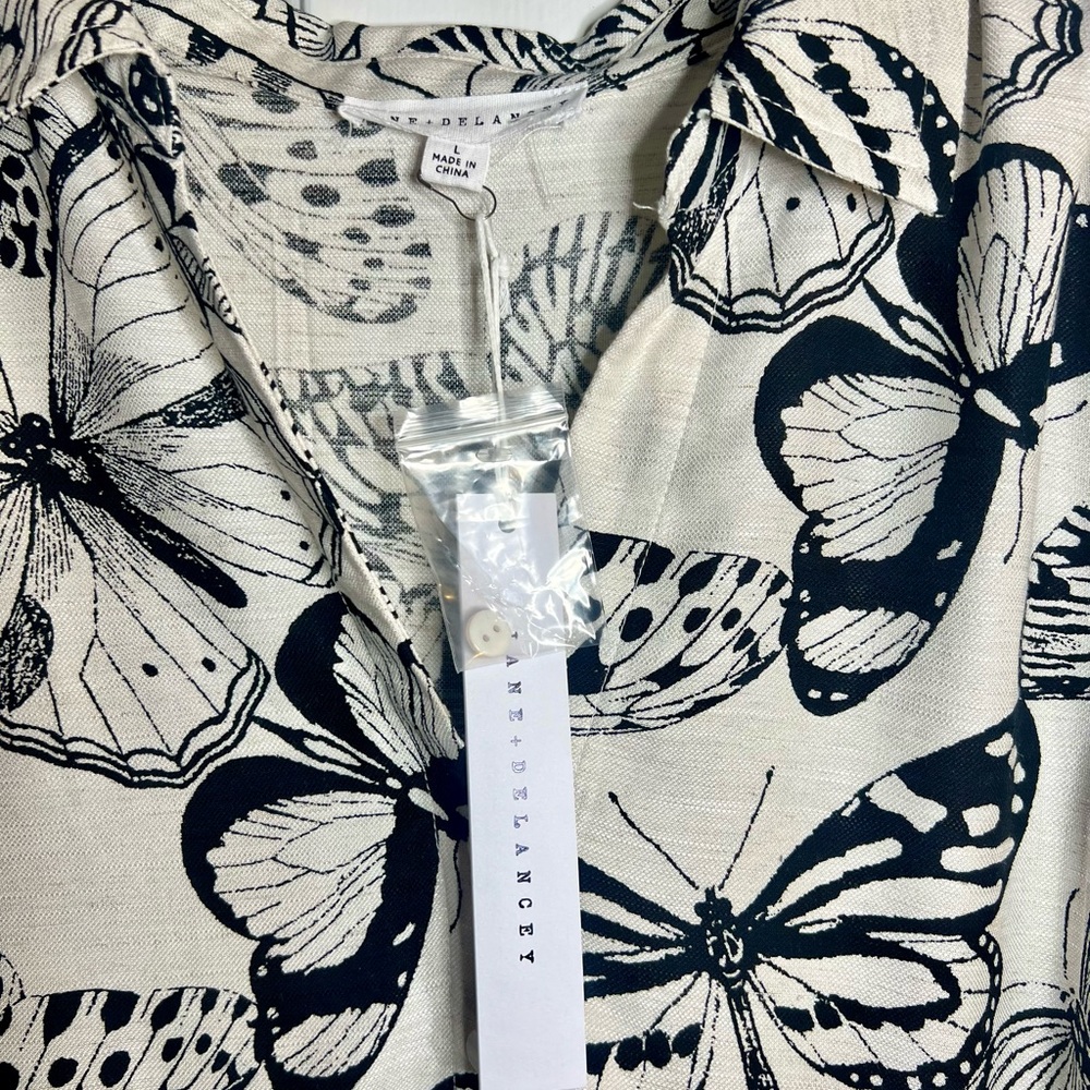 Jane and Delancey Monochrome Butterfly Midi Dress with Pockets! - Picture 3 of 5